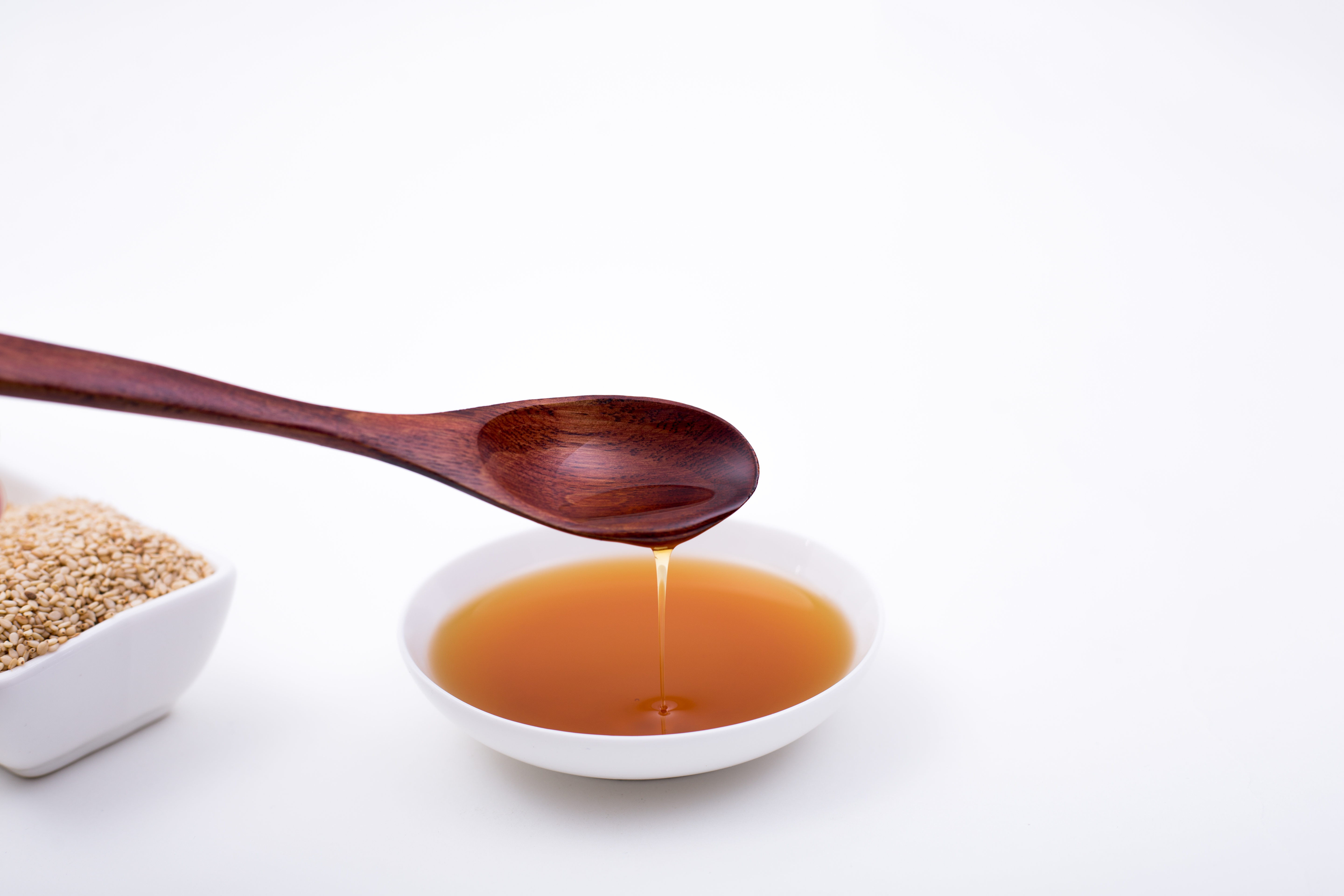 桶装芝麻调和油